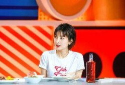 吴昕爆料娱乐圈,吴昕独家爆料，揭开明星背后的真相